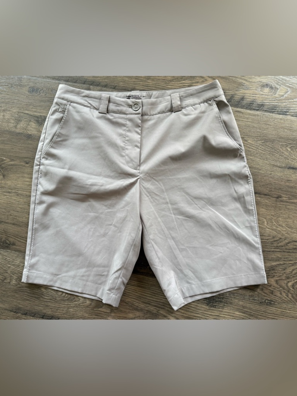 Nike Golf Women’s Tour Performance Dri Fit Khaki Chino Shorts Size 12